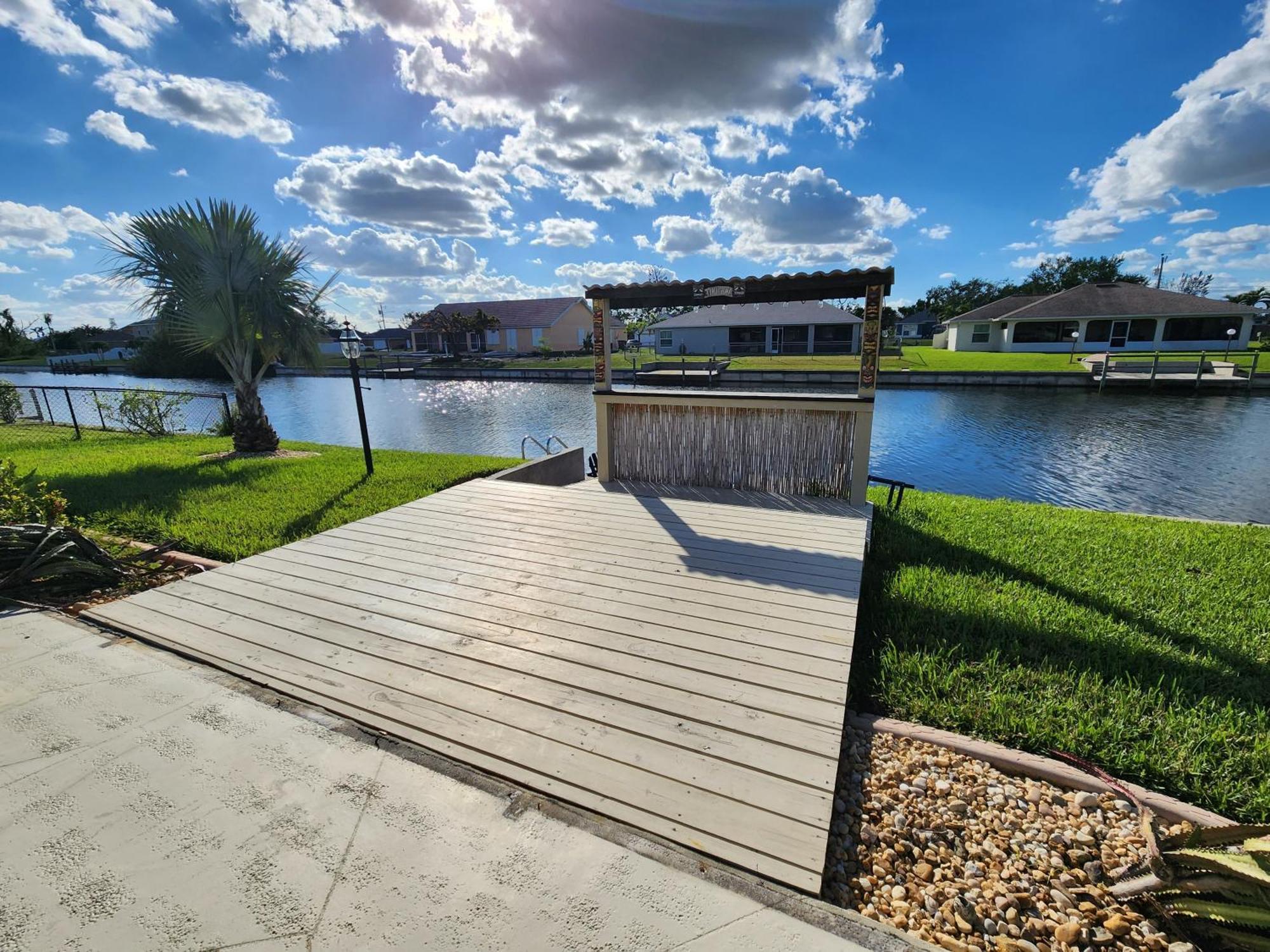 The Cape Escape Villa Cape Coral Exterior photo